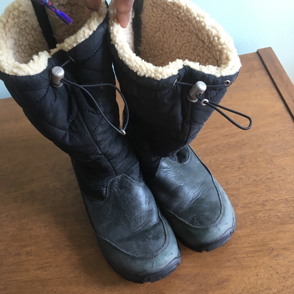 Ugg Event Snowpeak Women's Boots Style 5160 Sz 9